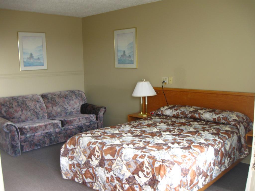 Motel De La Pointe Aux Bouleaux Baie-Sainte-Catherine Ngoại thất bức ảnh